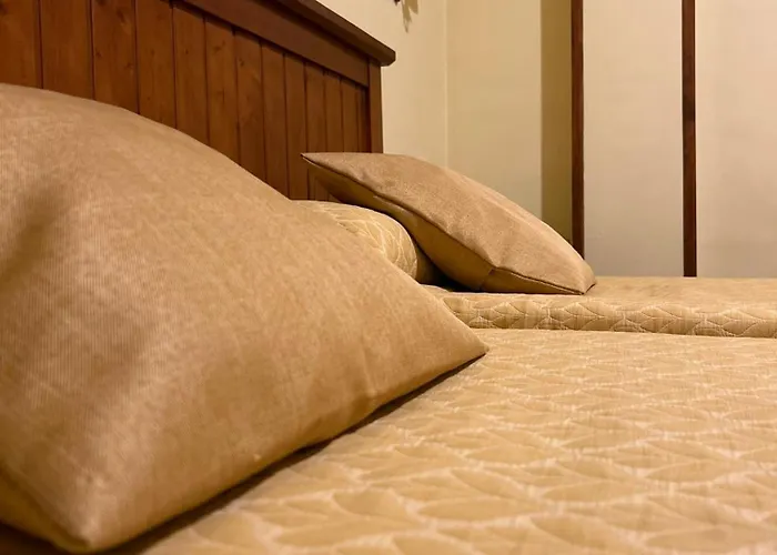 Hotel Casona De La Reyna 3*