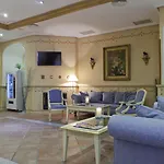 Casona De La Reyna
