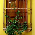 Hotel Casona De La Reyna 3*