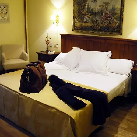 Casona De La Reyna Готель