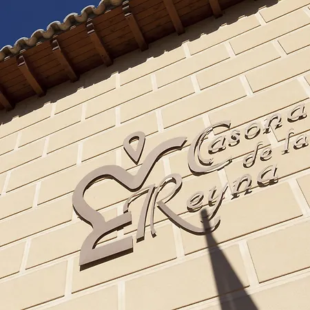 Hotel Casona De La Reyna 3*