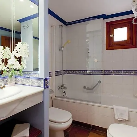 Casona De La Reyna Hotel 3*