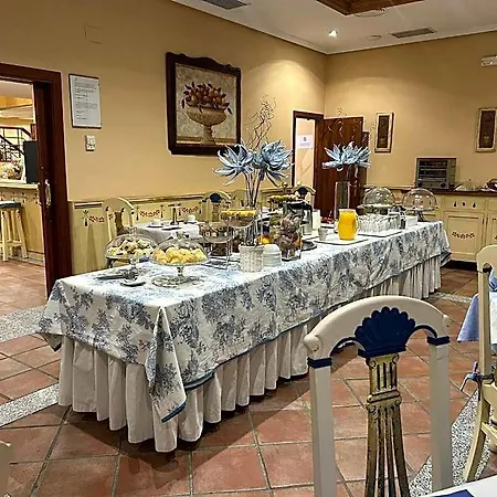 Casona De La Reyna Hotel