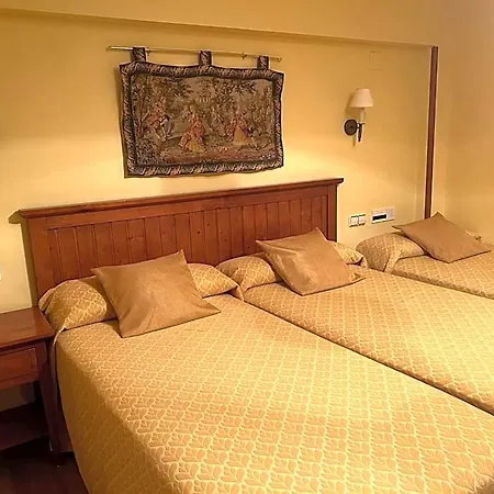 Casona De La Reyna Hotel