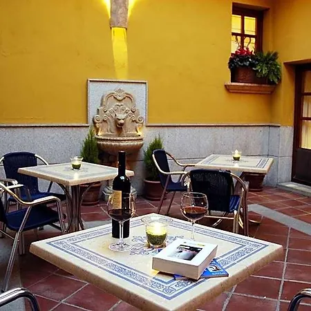 Casona De La Reyna Toledo