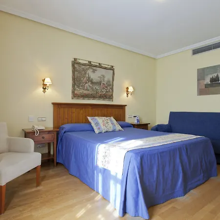 Casona De La Reyna Hotel 3*