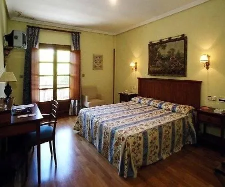 Casona De La Reyna 3*