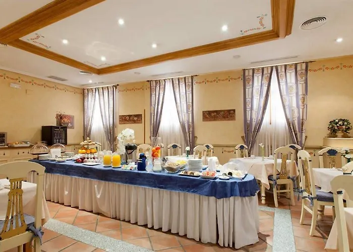 Casona De La Reyna Hotel